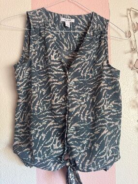 Nine West Teal and Cream Tie-Hem Sleeveless Blouse